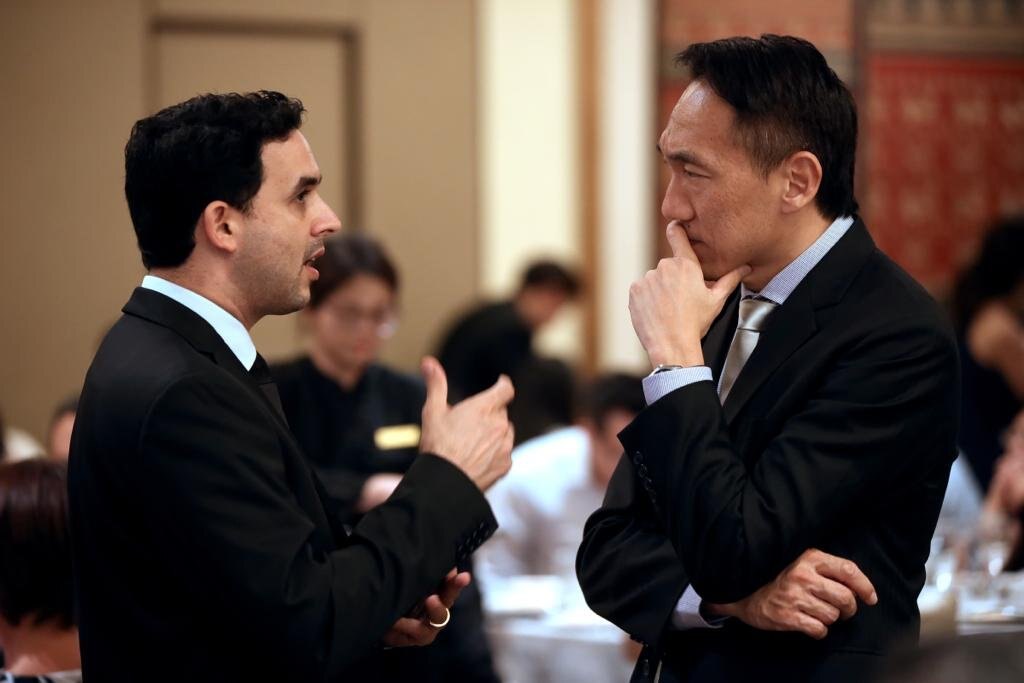 Sharing perspectives and thoughts with Bruce Liang, CEO of Singapore's Integrated Health Information Systems (IHiS)